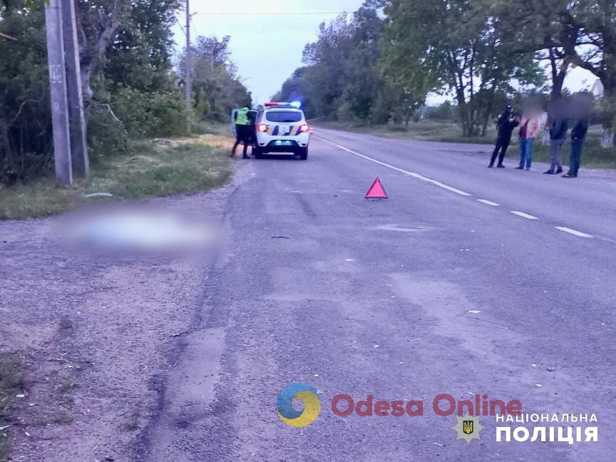 На Одещині чоловік без водійських прав на чужому авто збив на смерть пішохода