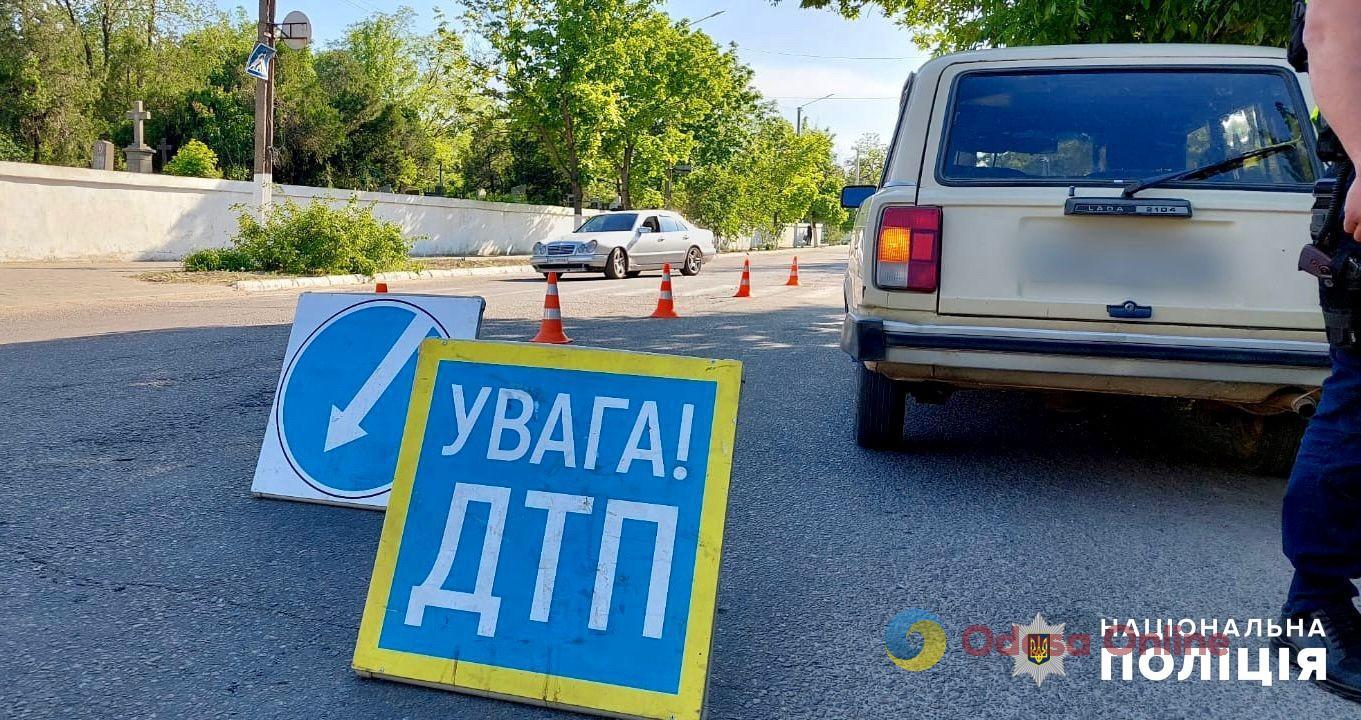 В Белгороде-Днестровском легковушка сбила на пешеходном переходе 11-летнюю девочку