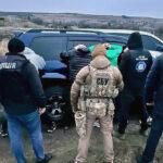 В Одесской области за восемь тысяч долларов продавали военные документы и «путевку» в Кишинев