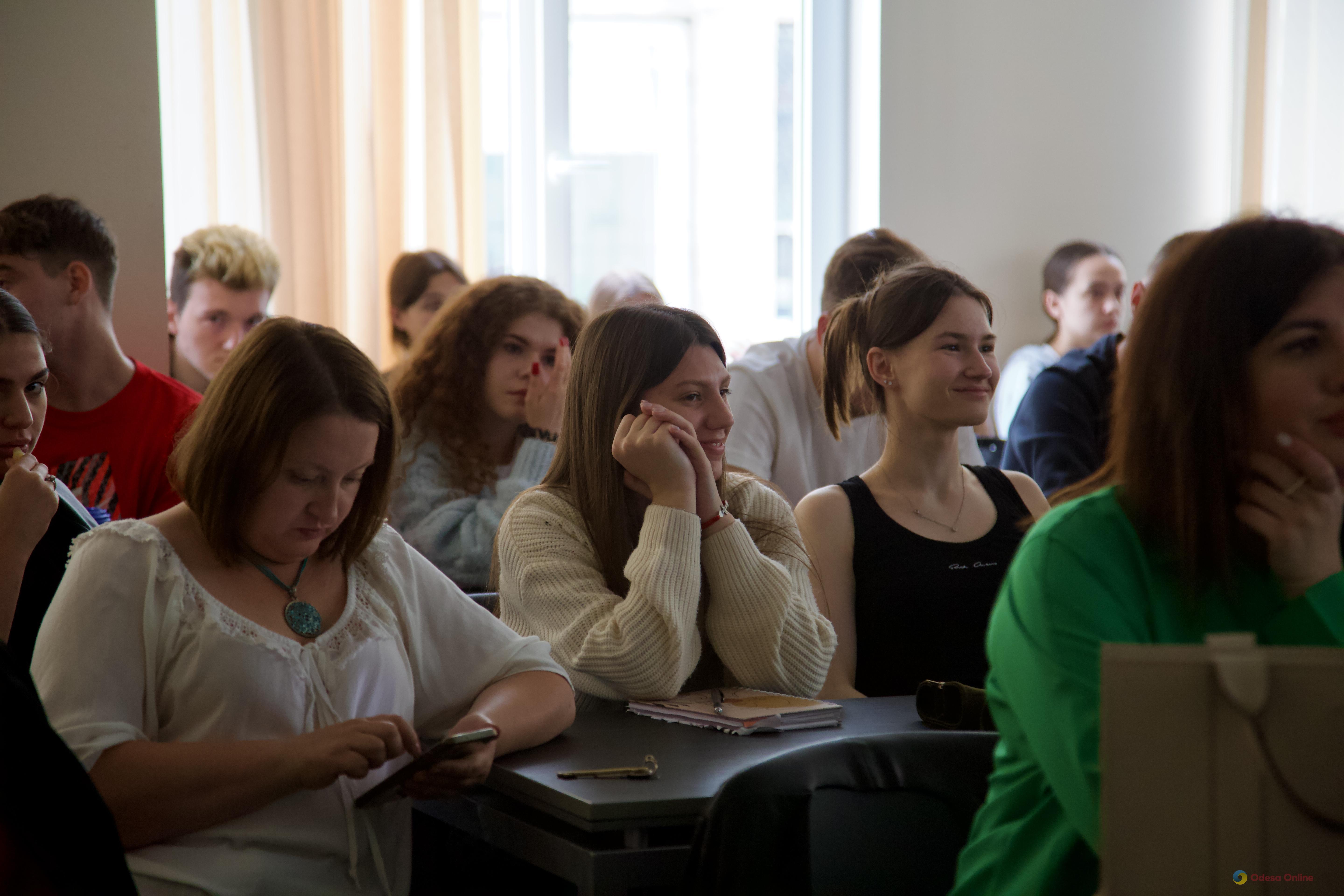 Представники ТУ БЕБ в Одеській області провели зустріч зі студентами економіко-правового факультету ОНУ ім. І.І. Мечникова