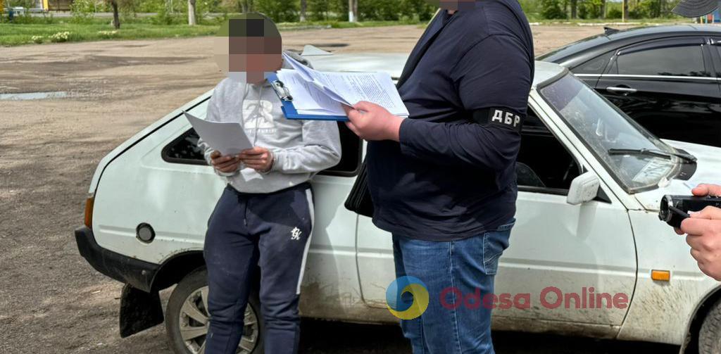 В Одесской области пограничник переправлял военнообязанных за границу