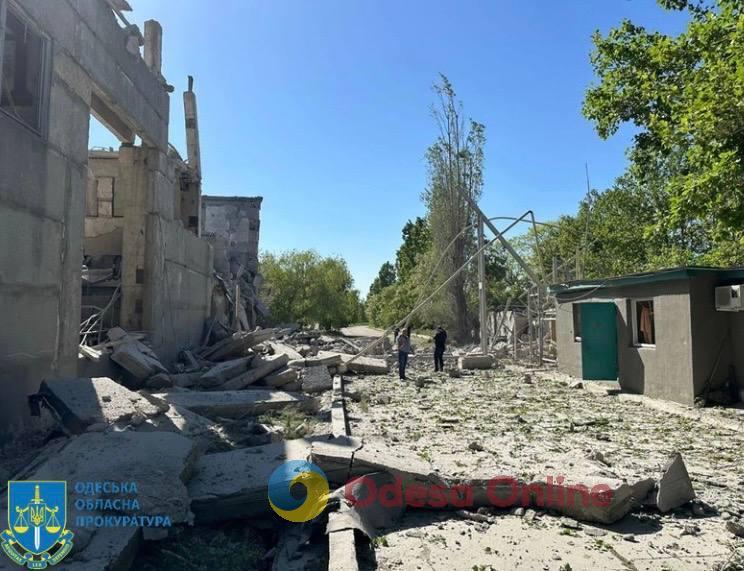 Внаслідок російської атаки по Одеському району пошкоджено один із об’єктів промисловості