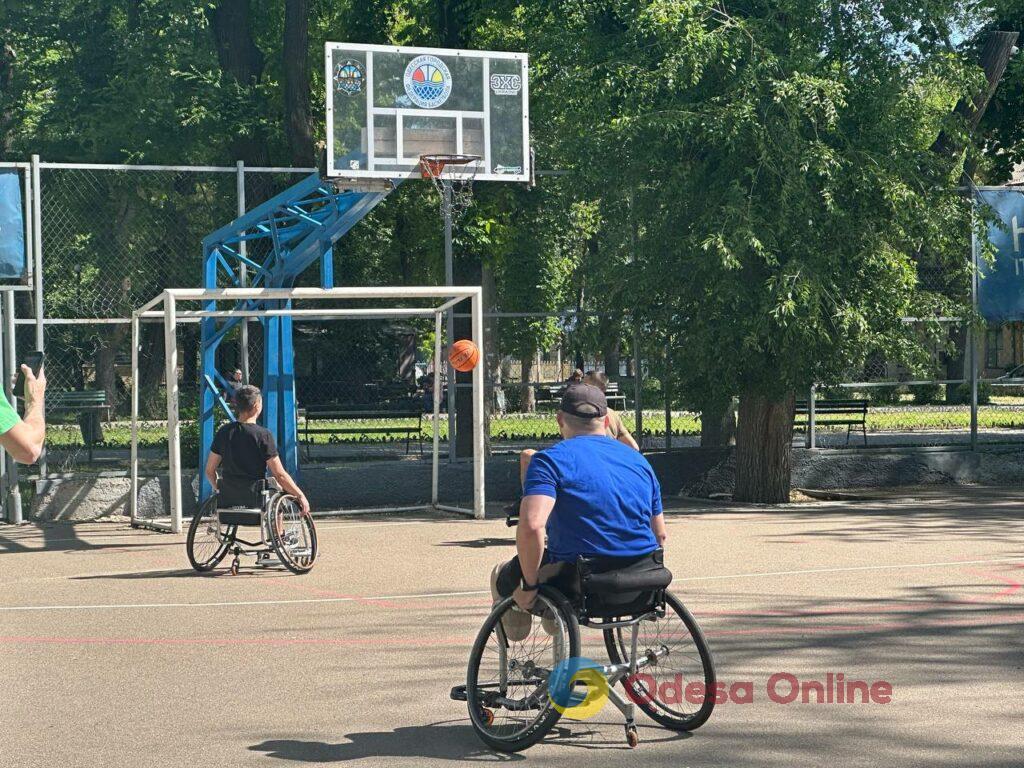 В Одессе бойцы после ранения проходят реабилитацию с помощью спорта