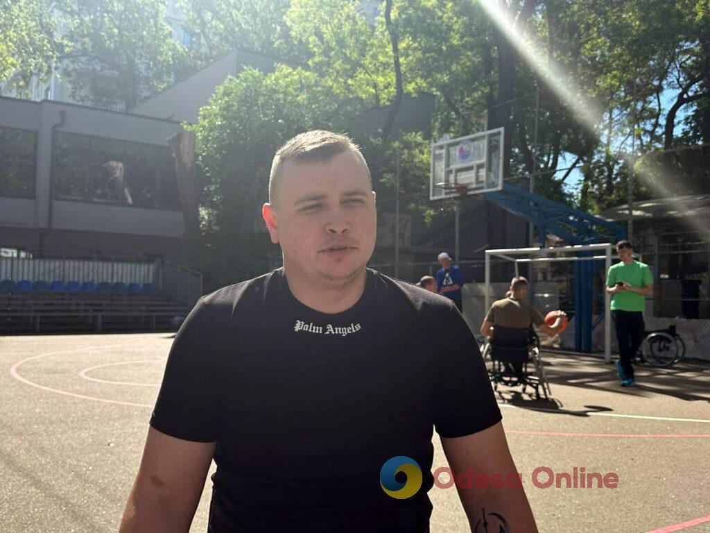 В Одессе бойцы после ранения проходят реабилитацию с помощью спорта