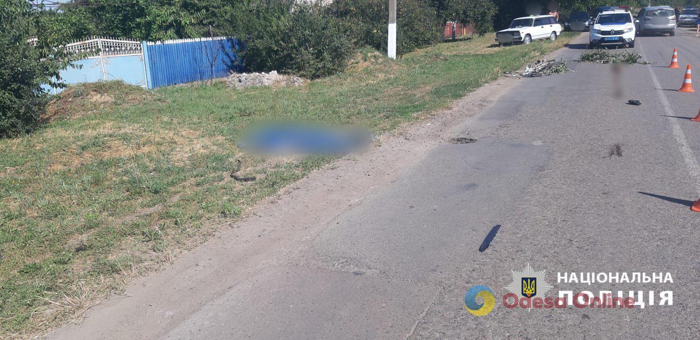 В Одесском районе пьяный водитель легковушки выехал на «встречку» и насмерть сбил велосипедиста
