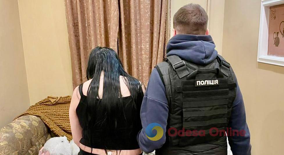 Сервис для взрослых: в Одессе задержали троих сутенерш