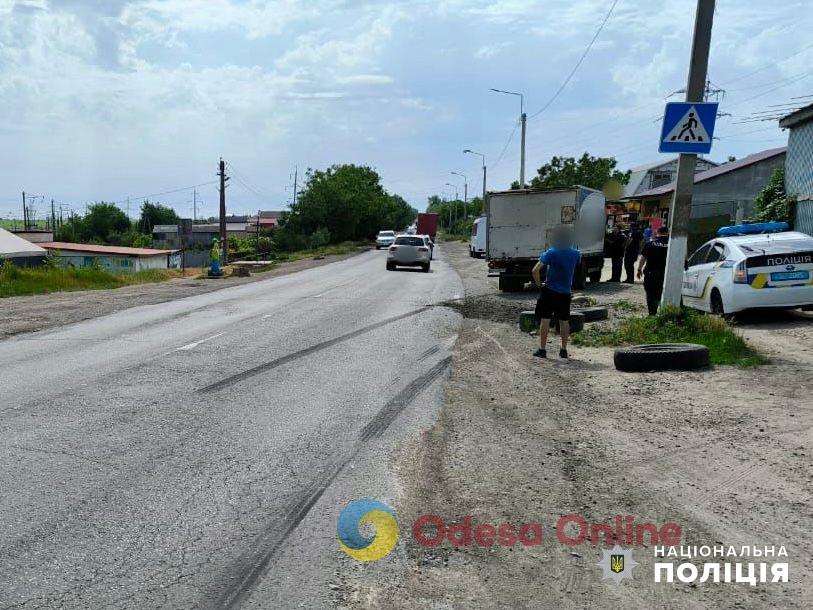 В Черноморске водитель грузовика сбил 82-летнюю женщину