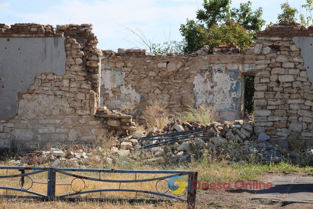 Ольгине на Херсонщині: важке сьогодення звільненого села (фоторепортаж)