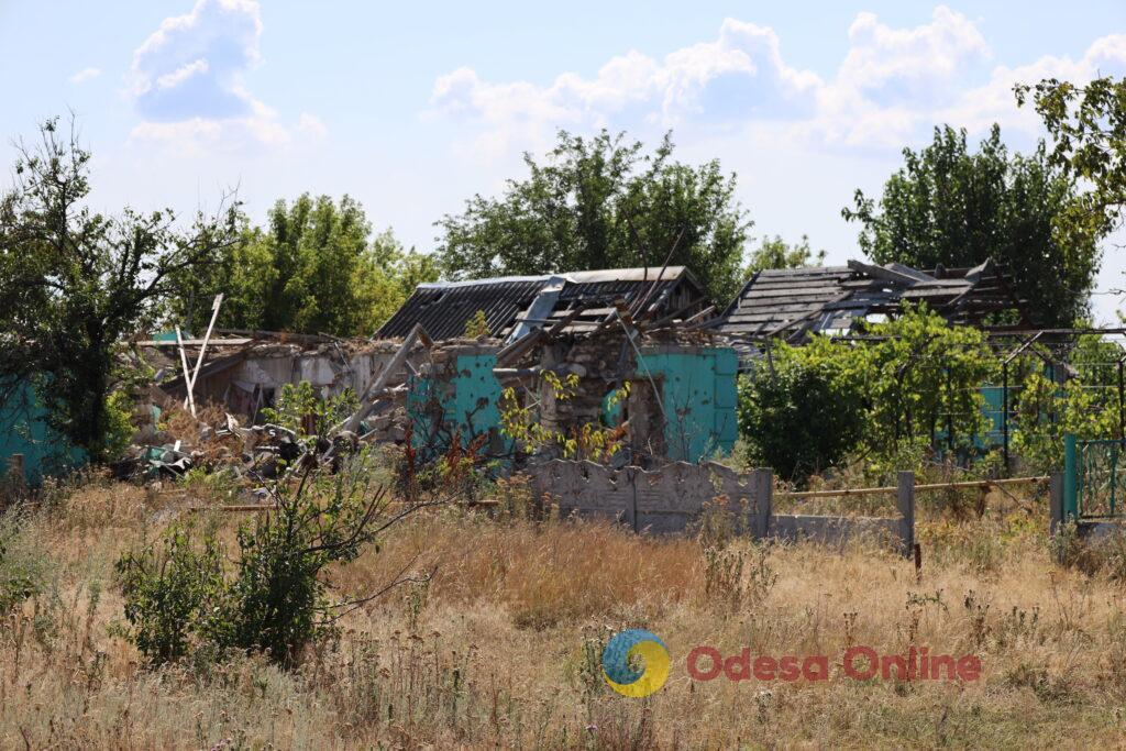 Ольгине на Херсонщині: важке сьогодення звільненого села (фоторепортаж)