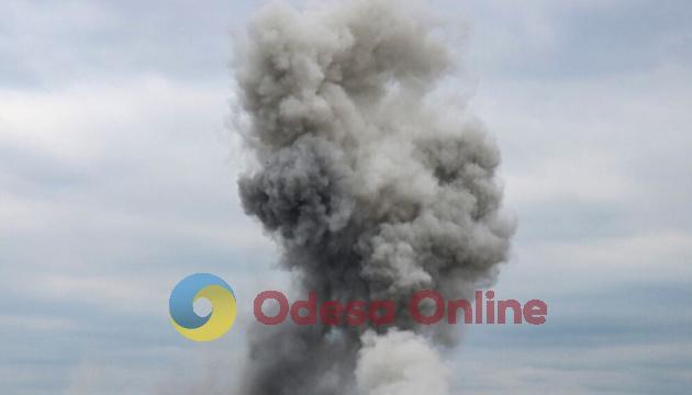 В Одессе прогремели мощные взрывы (обновлено)