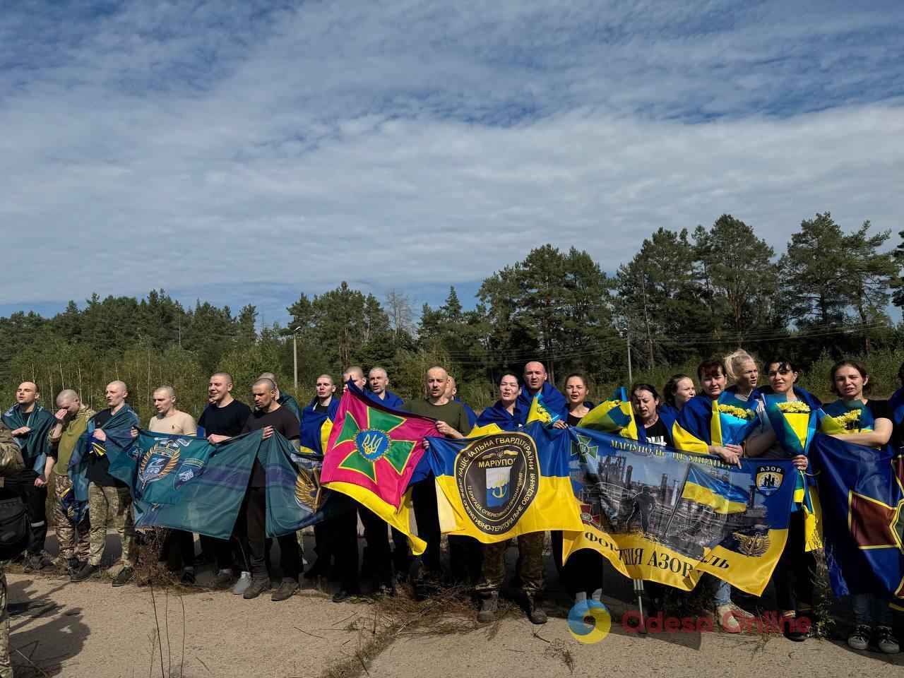 Еще 49 украинцев и украинок удалось освободить из плена — СБУ показала эксклюзивное видео