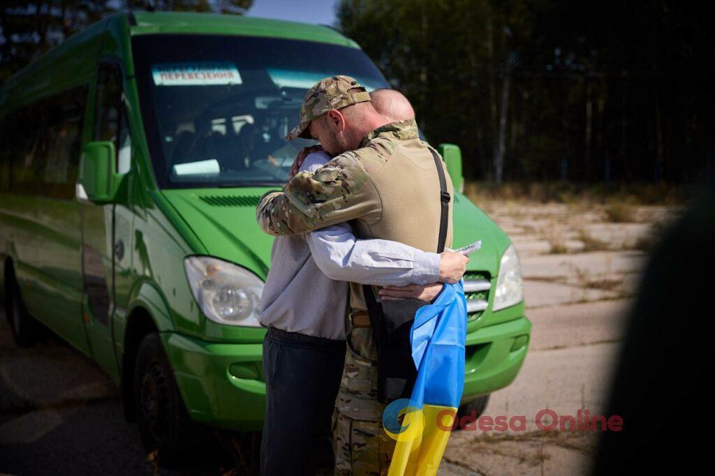 Україна повернула з російського полону 103 військових: серед звільнених є уродженці Одещини