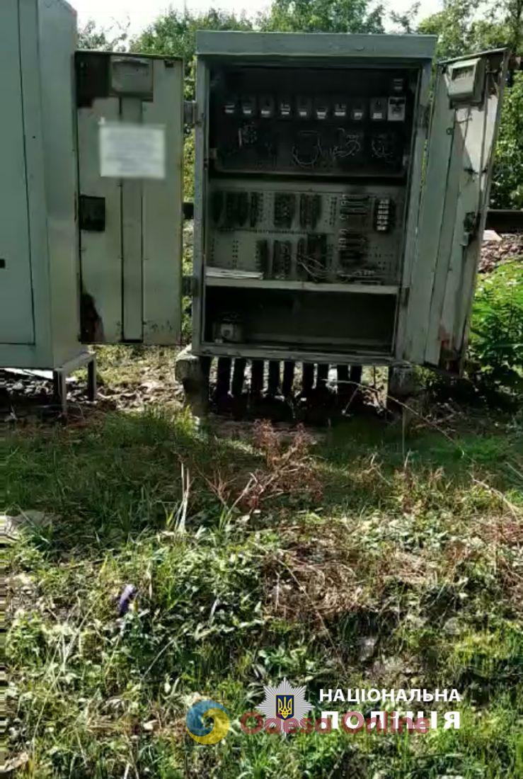 В Одесі спіймали трьох чоловіків, які на замовлення російських спецслужб підпалили авто ЗСУ