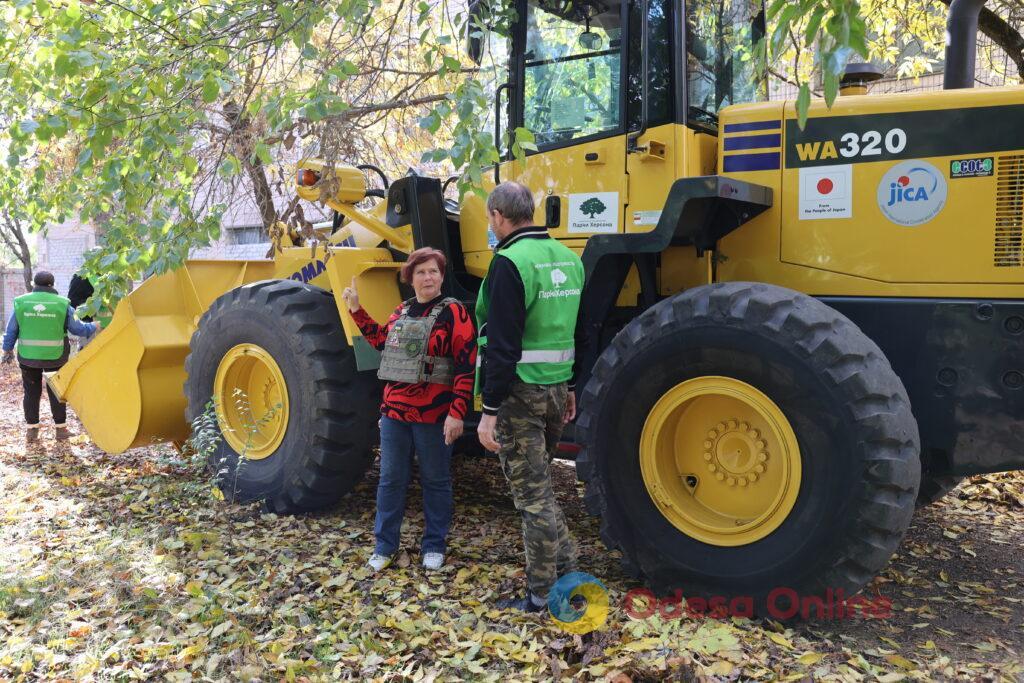 «Під час окупації я пішла у глибоке підпілля»: історія херсонської комунальниці, яка стежить за порядком у місті