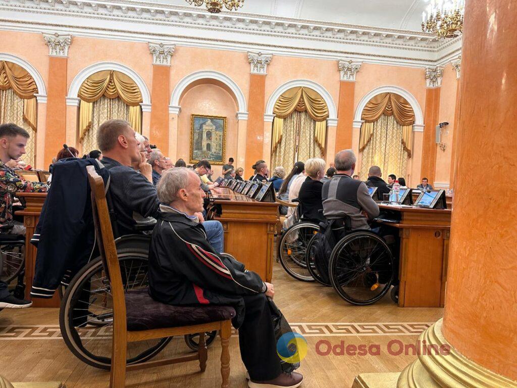 В Одесі з’явилося соціальне таксі для людей з обмеженими можливостями (фото)