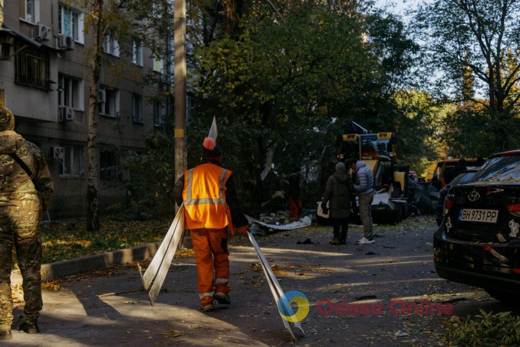 За четыре дня дроновых атак в Одессе пострадал 121 частный дом (фото)