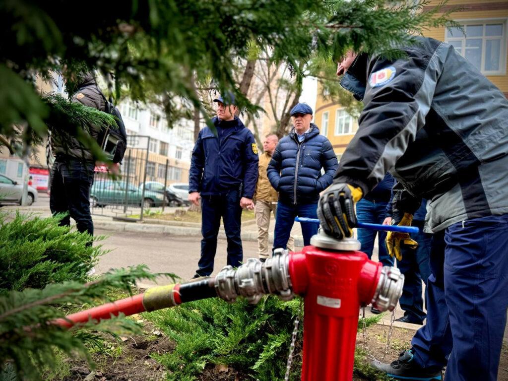 В Одессе установят новые противопожарные гидранты