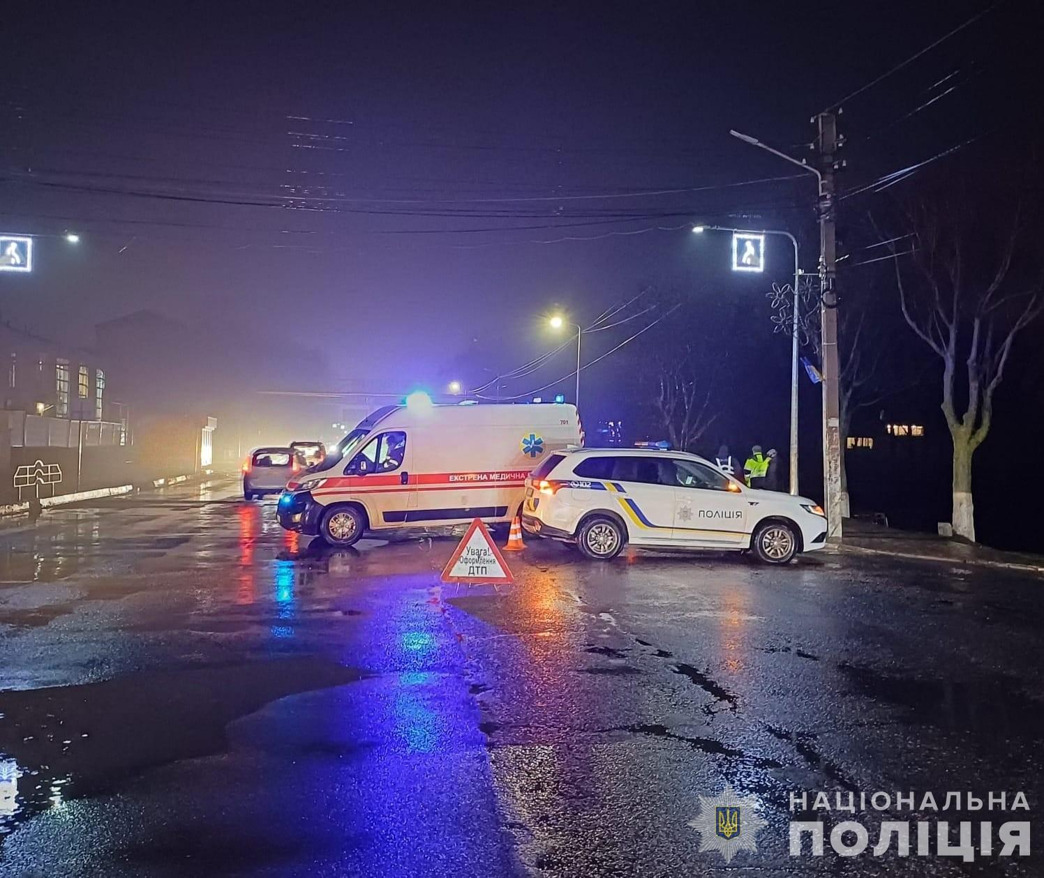 В Подольске на пешеходном переходе легковик сбил пожилую женщину