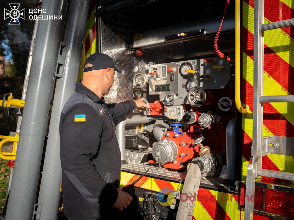 Утром в Одессе тушили пожар