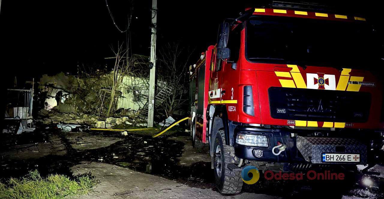 Черговий повітряний удар по Одесі: є постраждалі