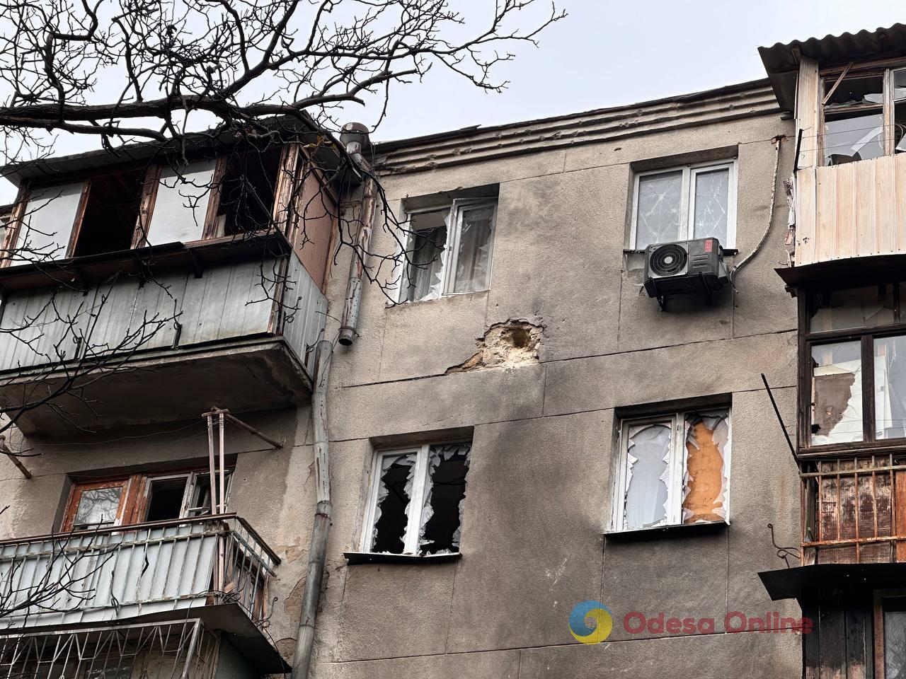 Разрушения и пожарища: последствия российской массированной атаки по Одессе (фото)