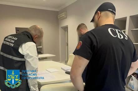 Судитимуть учасників організованої групи, які, під керівництвом депутата міськради, заволоділи нерухомістю у середмісті Одеси