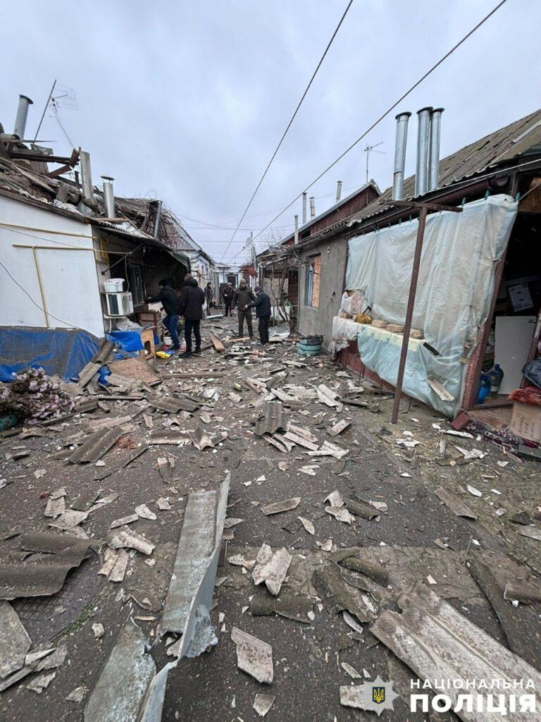 В результате обстрелов за сутки в Херсонской области двое погибших и четверо раненых мирных жителей