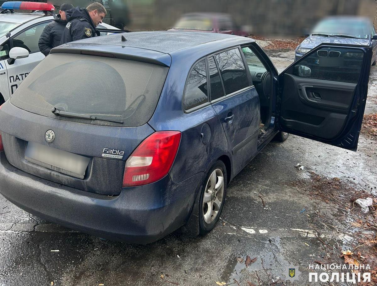 Мешканець Миколаївщини відібрав у одеського таксиста автомобіль