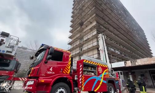 В Одесі відпрацювали ліквідацію наслідків ворожої атаки (фото, відео)