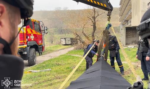 В Одесі відпрацювали ліквідацію наслідків ворожої атаки (фото, відео)