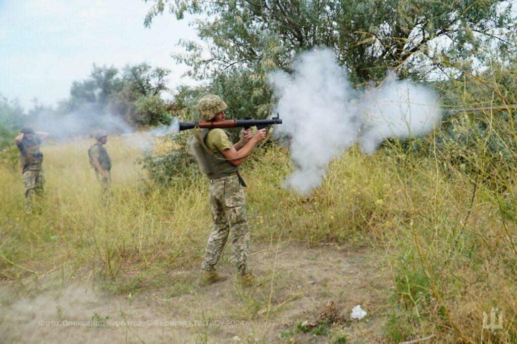 Міфи та реальність служби в ЗСУ: відповіді на головні питання новобранців