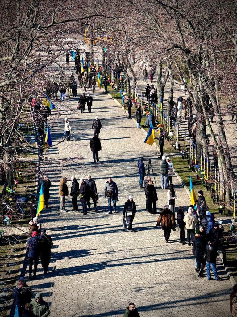 На Алеї Героїв в Одесі увічнили памʼять ще 48 загиблих героїв (фото)