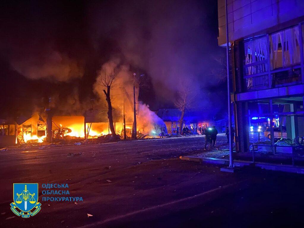 Прокуратура начала расследование очередной атаки дронов на Одессу (фото)