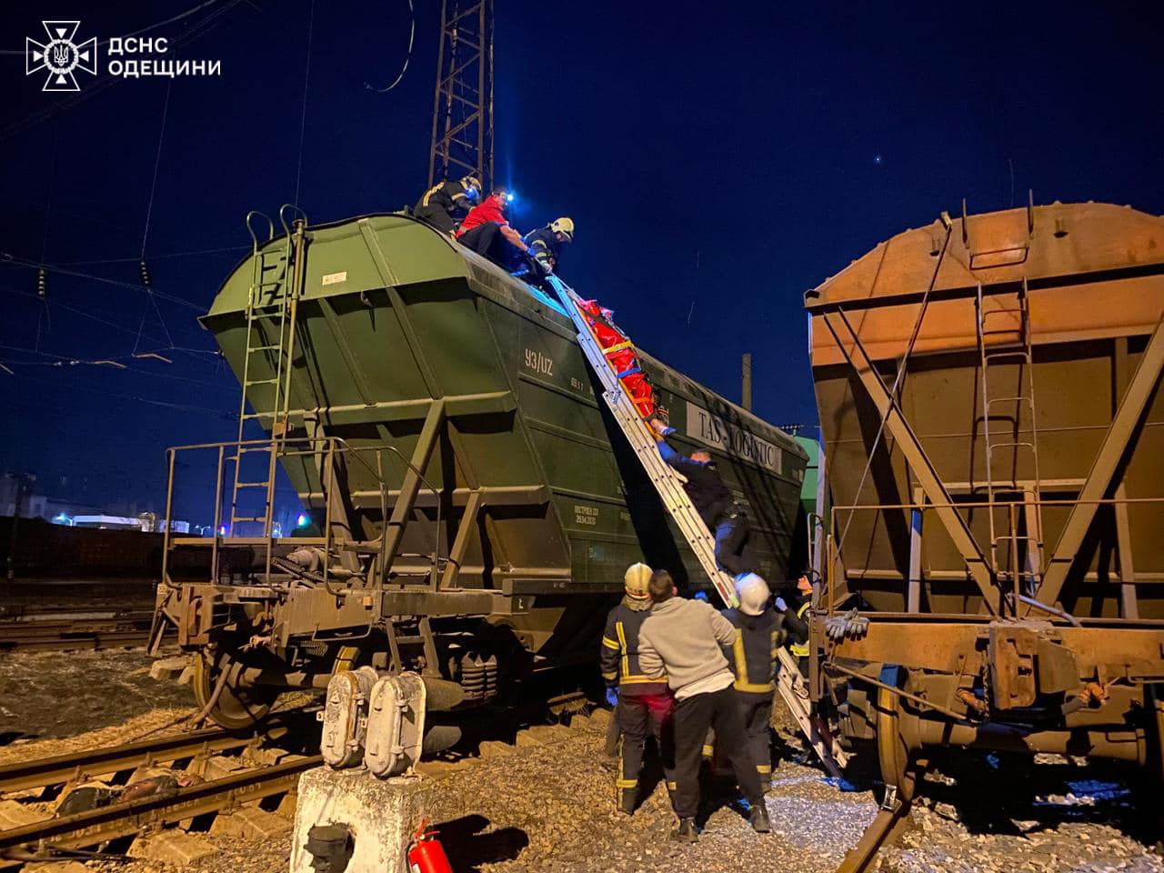 Трагедія на одеській залізниці: помер і другий підліток, який отримав удар струмом