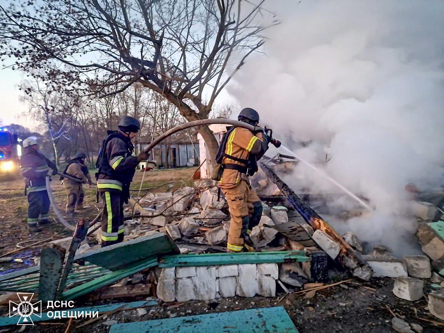 Враг атаковал рекреационную зону в курортном районе Одесской области — поврежден неработающий детский лагерь