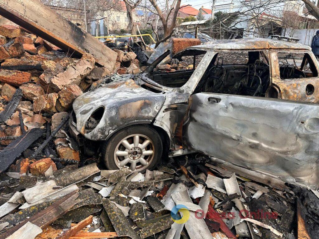 Ці відчуття вам не передати, як це страшно: фоторепортаж та свідчення очевидців з місця «прильотів» в Одесі