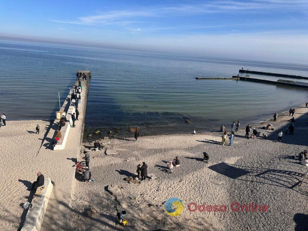 В Одесу прийшла весна: прогулянка біля моря (фоторепортаж)