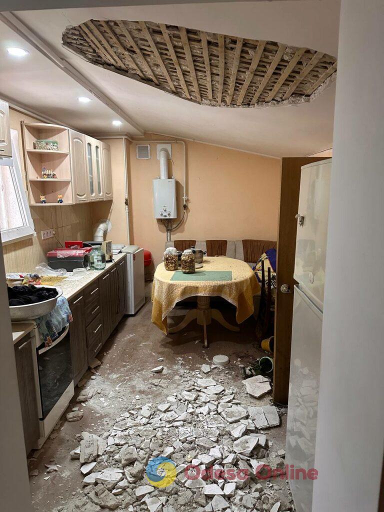 Повреждены частные дома и церковь: последствия российской атаки на Одессу (фоторепортаж)