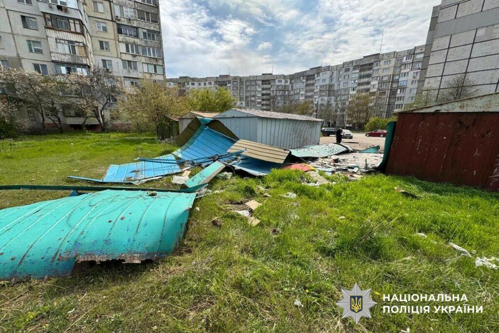 У Херсонській області внаслідок російських обстрілів одна людина загинула та 16 поранені