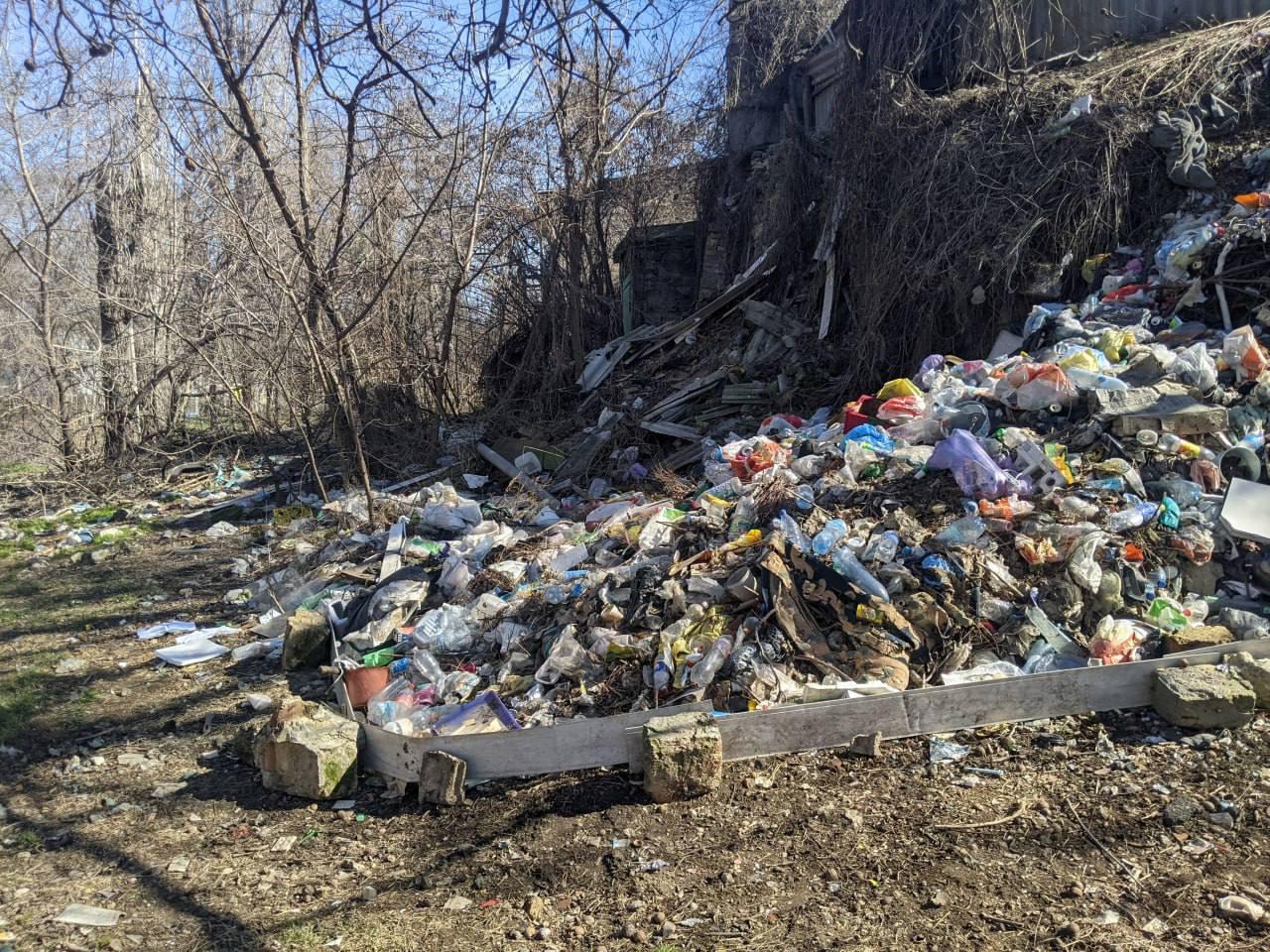 В Одесі ліквідовують масштабні несанкціоновані сміттєзвалища В Одесі ліквідовують масштабні несанкціоновані сміттєзвалища