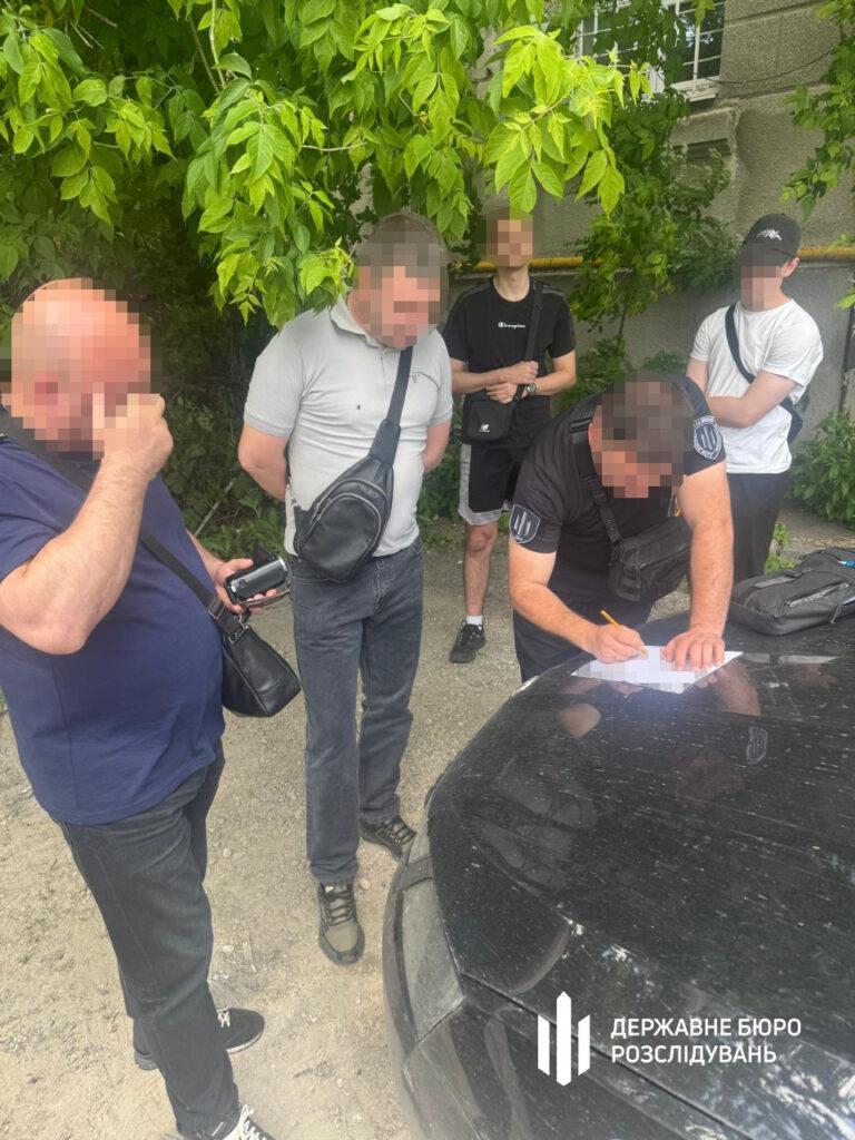 Зарабатывали 80 тысяч долларов ежемесячно: в Одесской области разоблачили схему незаконной переправки мужчин