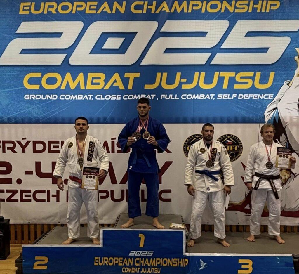 Одесский пограничник стал призером международного чемпионата по Комбат дзю-дзюцу (фото)