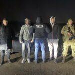 Двое жителей Одесской области незаконно переправляли мужчин призывного возраста в Молдову (фото)