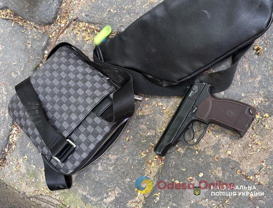 Похитили человека и вымогали 50 тысяч долларов: в Одессе задержали очередных «гостей города»