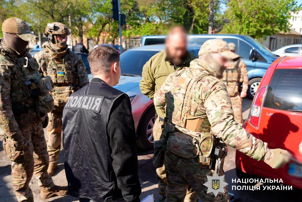В Украине «накрыли» сеть нарколабораторий: задержаны 66 дельцов во главе с организатором В Украине «накрыли» сеть нарколабораторий: задержаны 66 дельцов во главе с организатором