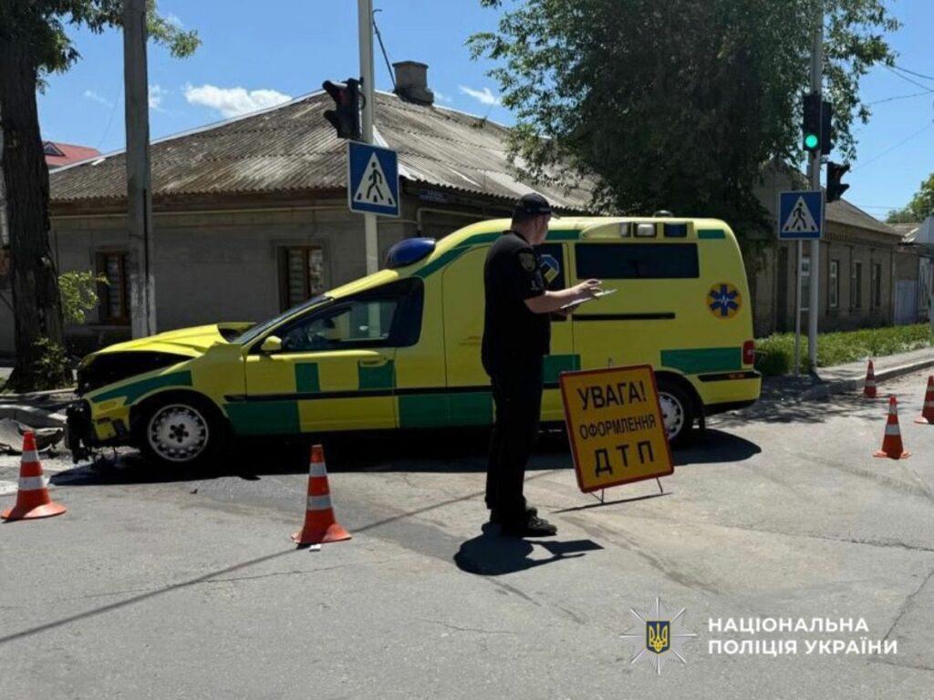 Не поступився дорогою «швидкій»: на Одещині сталася смертельна ДТП (фото)