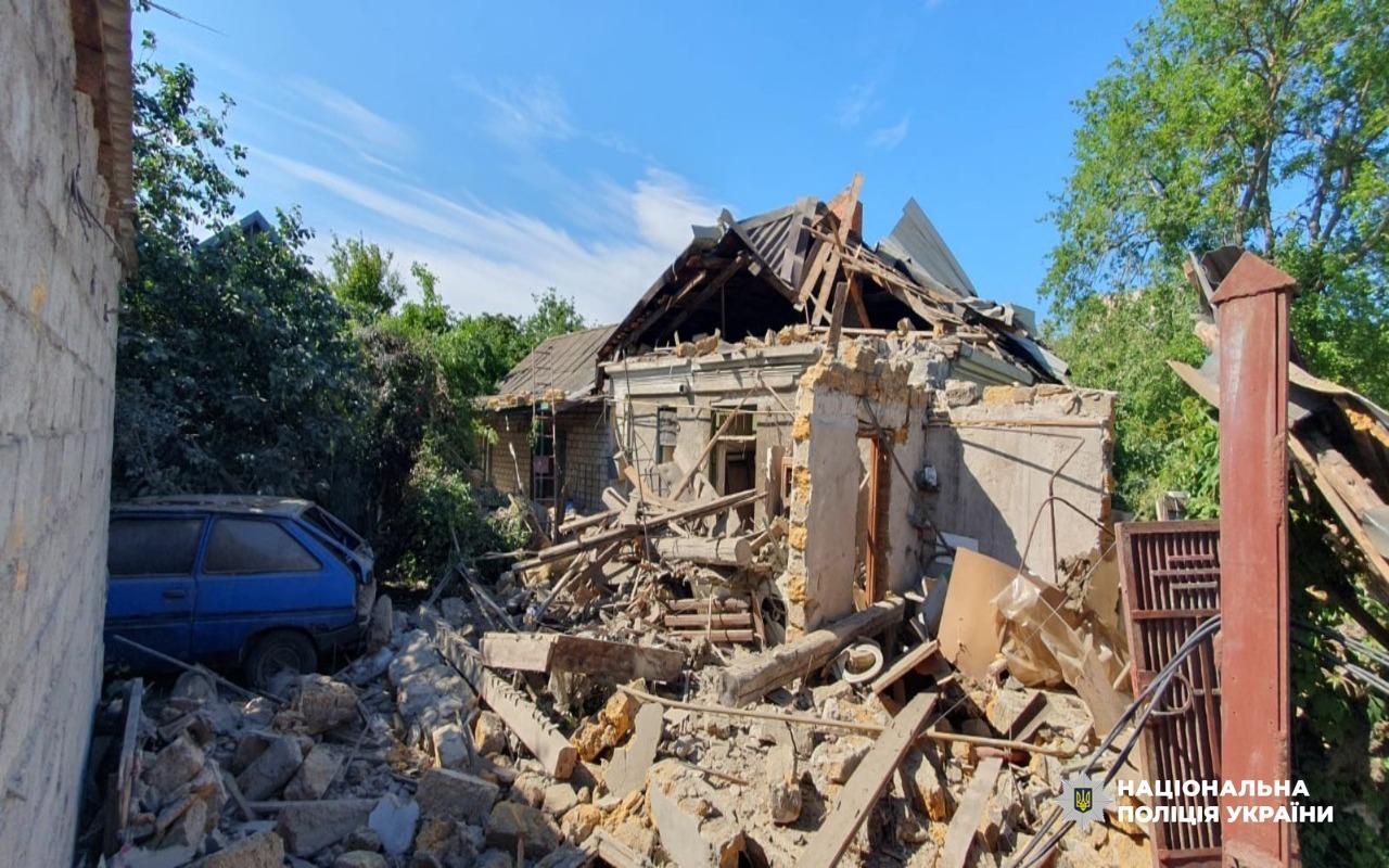 П’ятеро людей постраждали внаслідок російських атак по Херсонщині П’ятеро людей постраждали внаслідок російських атак по Херсонщині