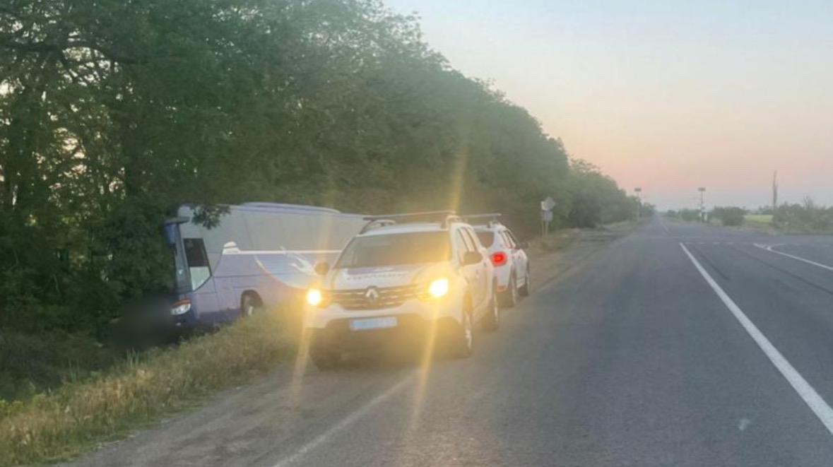 На дорозі Одеса – Рені автобус з пасажирами злетів у кювет