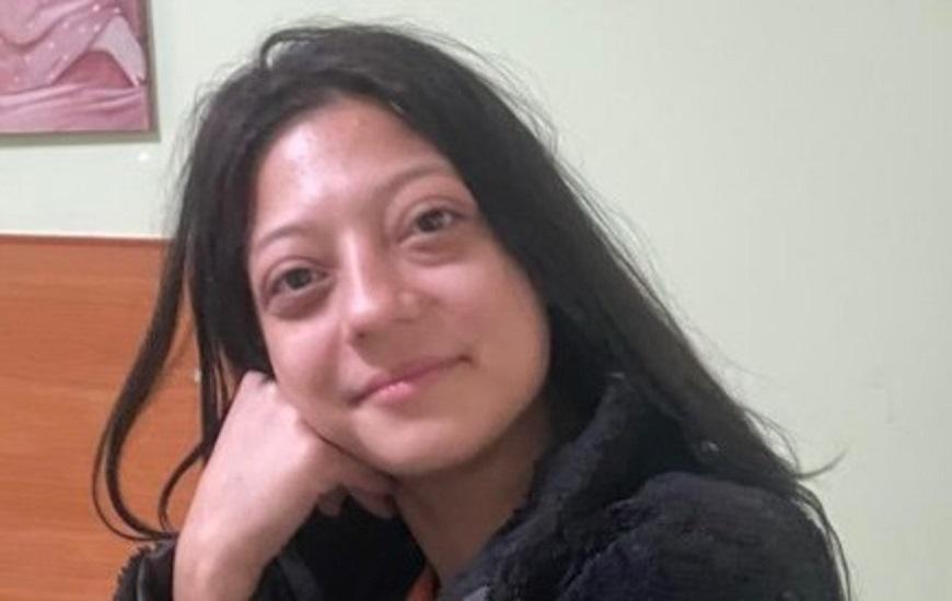 Втекла з дитячої лікарні: в Одесі розшукують зниклу дівчину (фото)