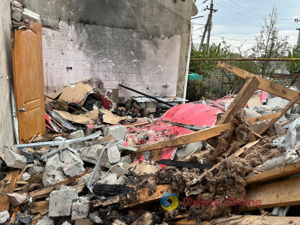 Удар був такий, що нас розкидало: фото та свідчення очевидців з місця «прильотів» на Одещині